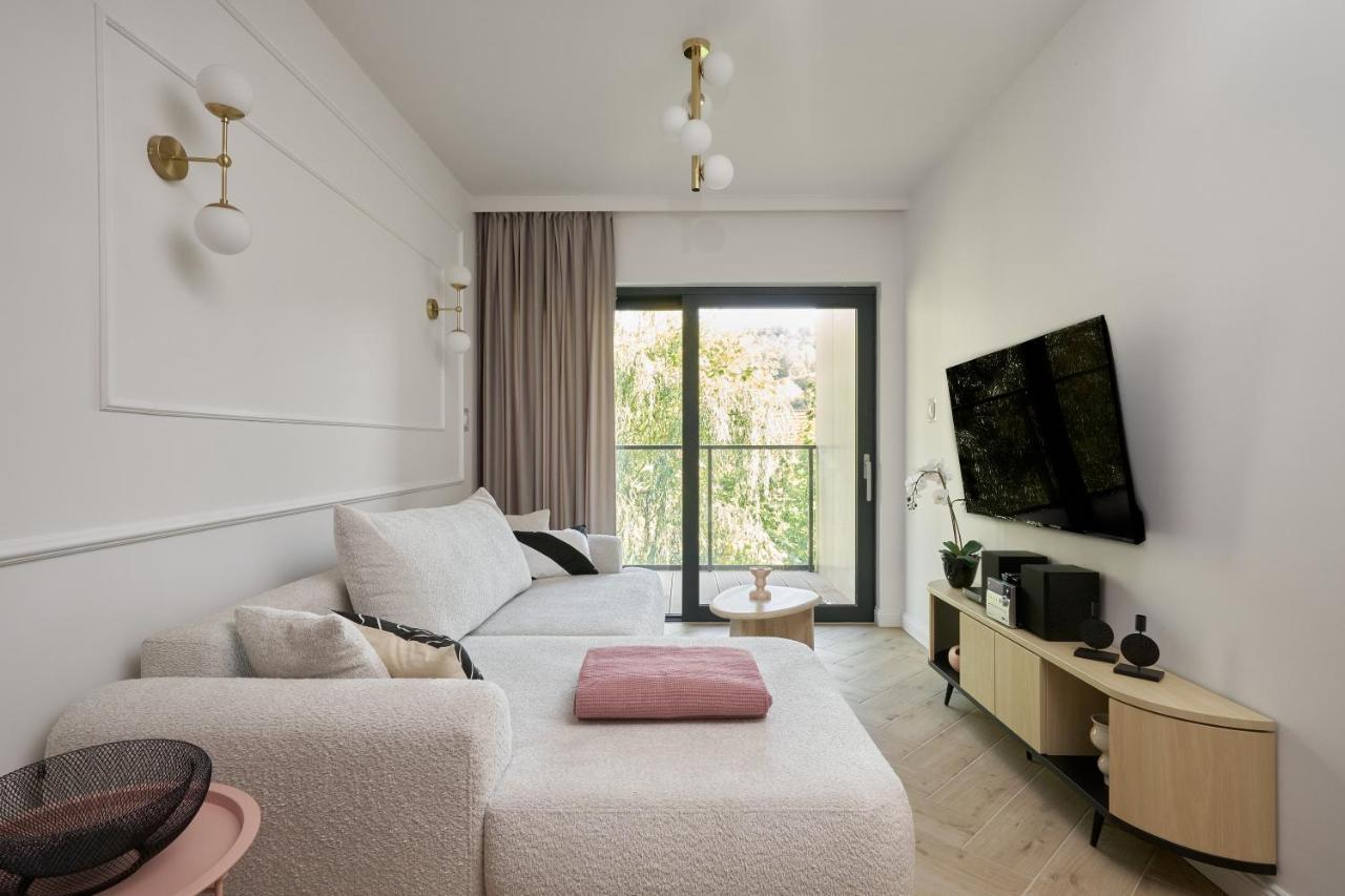 Apartament Ogrody Pieniawskie Paryski *